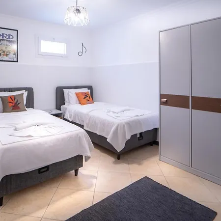 Stylish Flat With A Pool In Oludeniz Hisaronu Апартаменты Фетхие